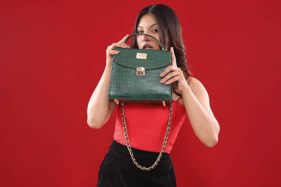 Crossbody bag
